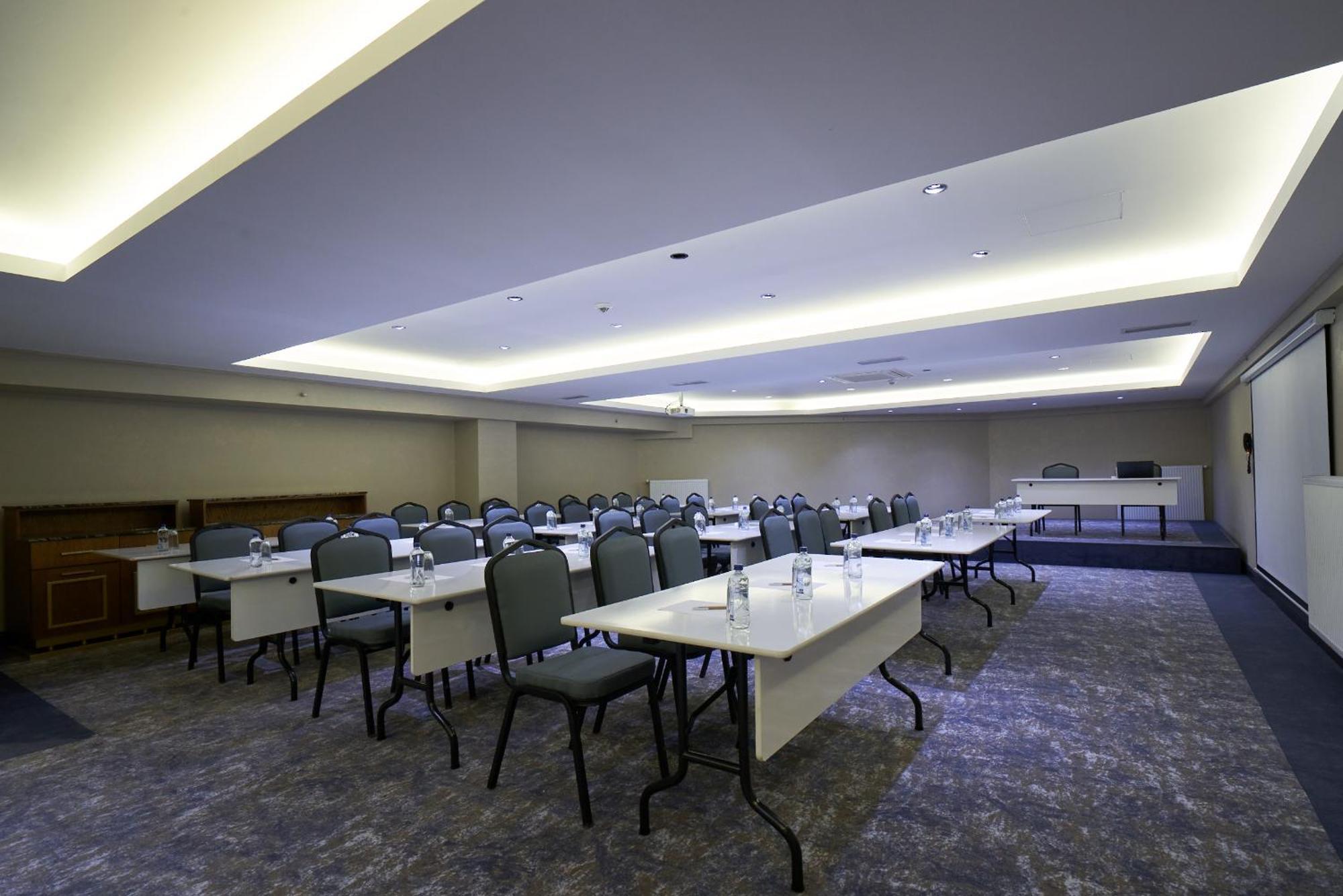 Nova Vista Deluxe & Suites A Member Of Radisson Individuals Eskisehir Exterior foto