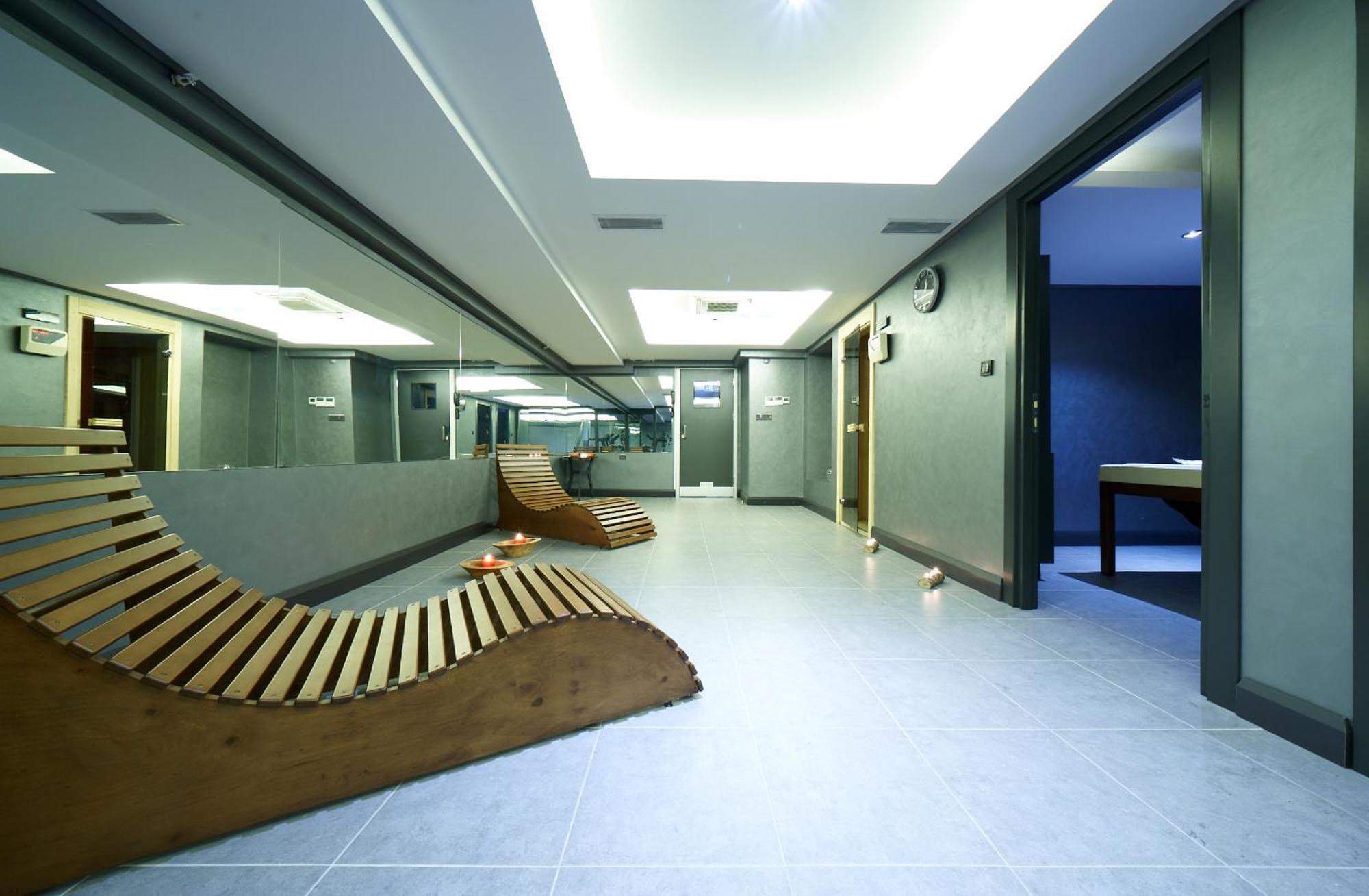 Nova Vista Deluxe & Suites A Member Of Radisson Individuals Eskisehir Exterior foto