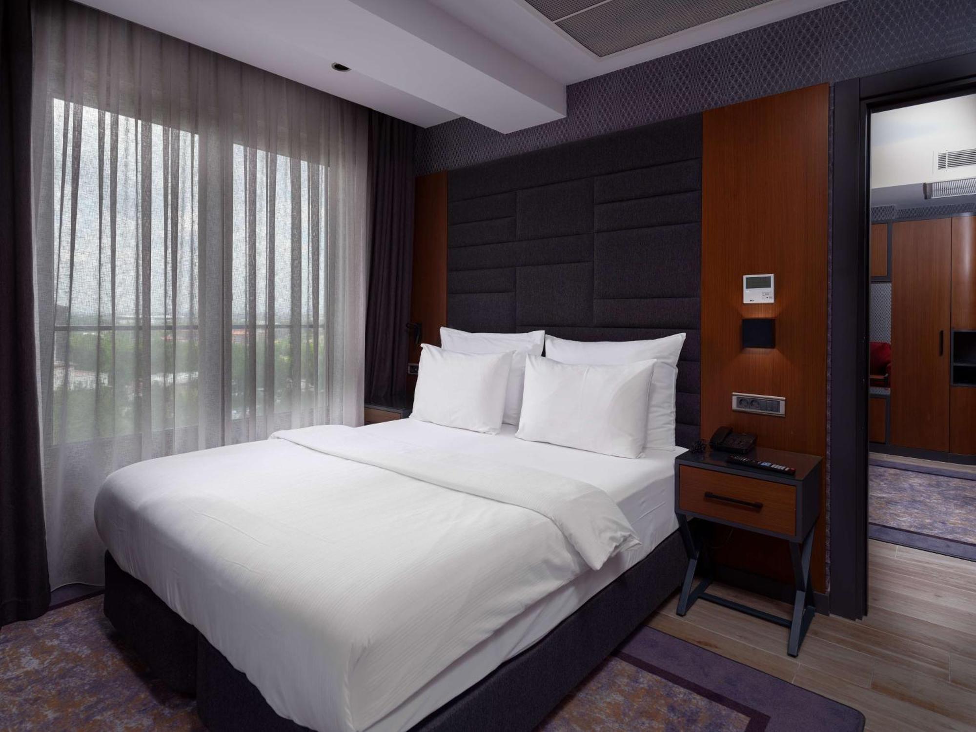 Nova Vista Deluxe & Suites A Member Of Radisson Individuals Eskisehir Exterior foto